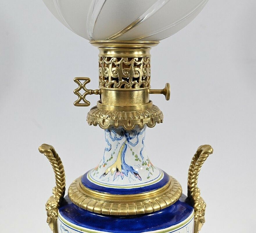 Earthenware Oil Lamp, Napoleon III Period – Mid 19th Century photo vinterior