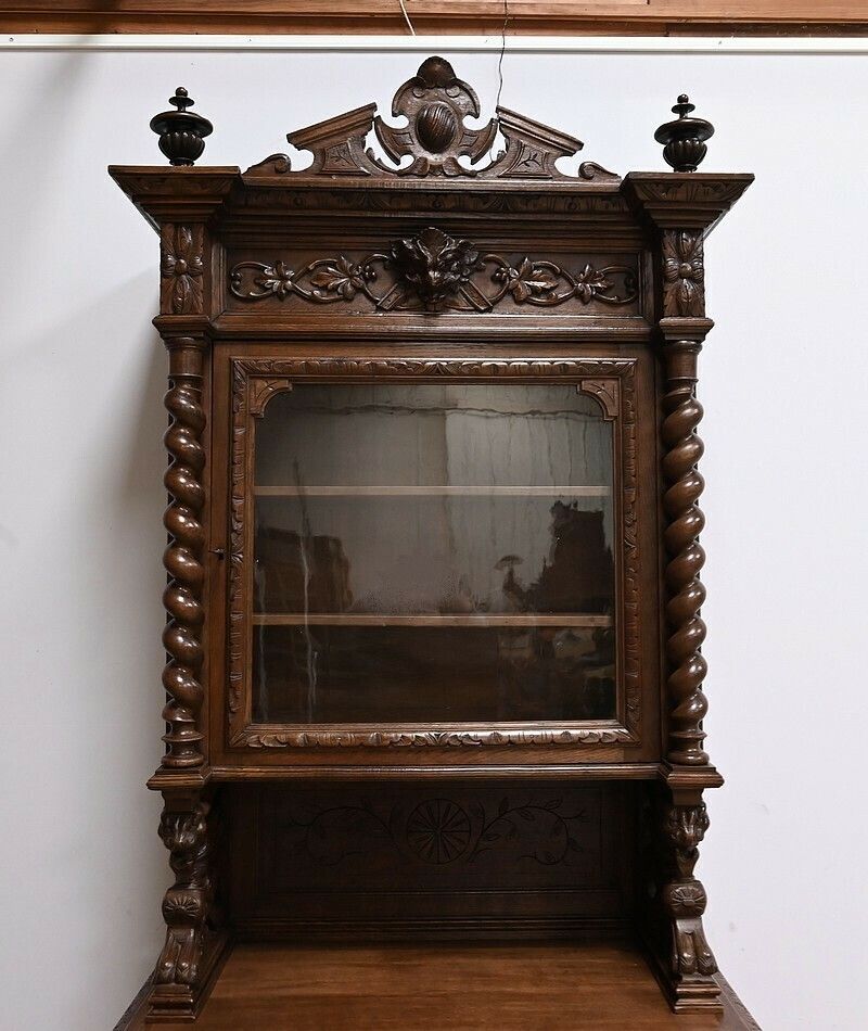 Narrow Oak Display Cabinet, Louis XIII Style – Late 19th Century photo Furniture