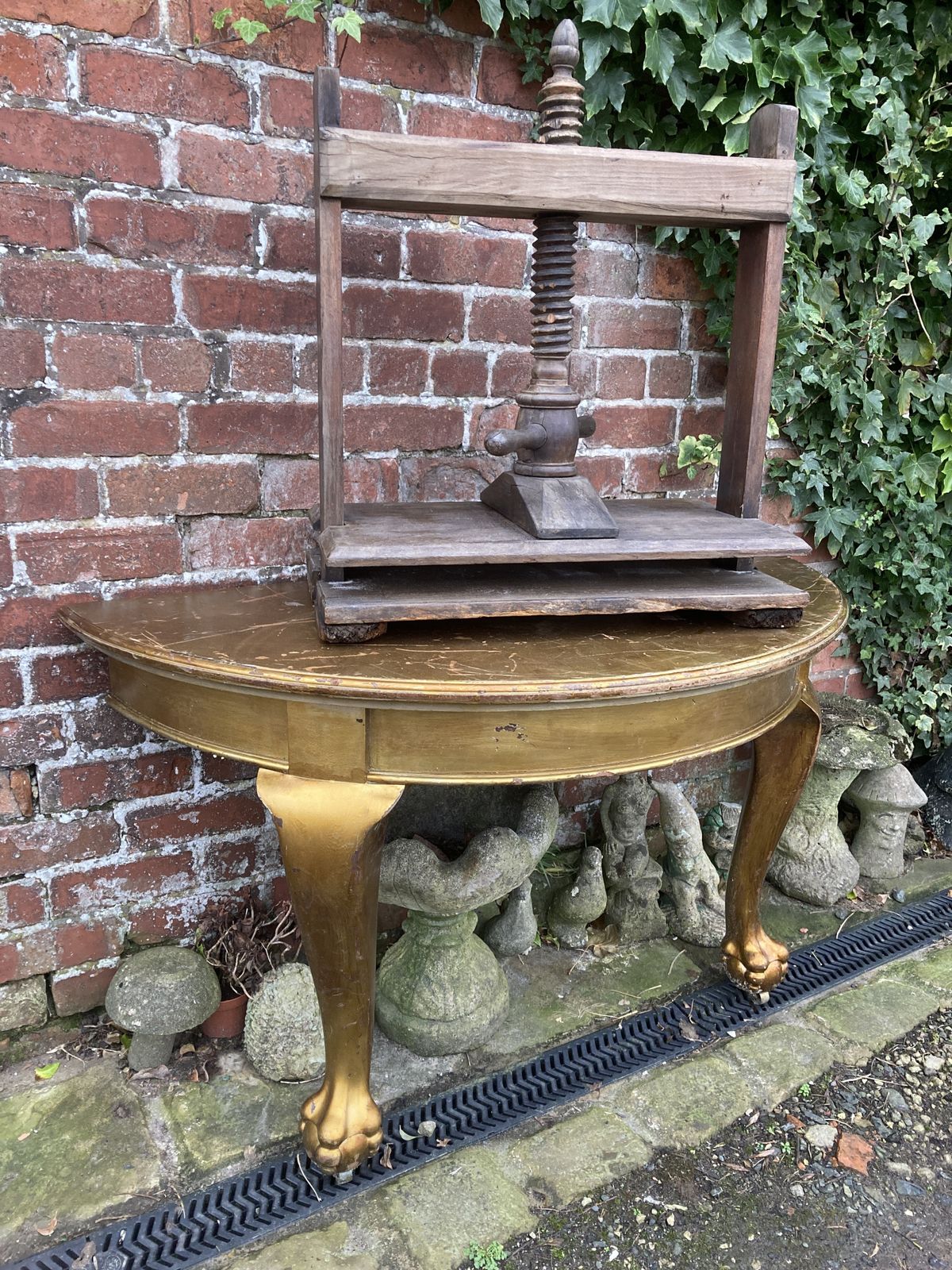 Country House, Antique Beech Book Press