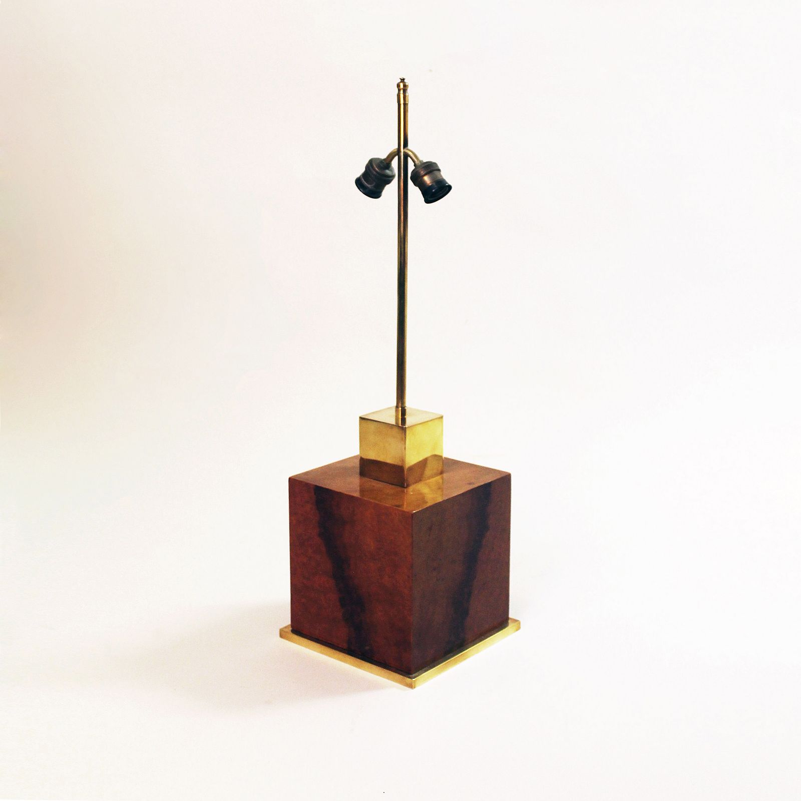 Willy Rizzo Lacquered Burl Wood Cube Table Lamp 1970s Hollywood Regency Glamour photo for sale
