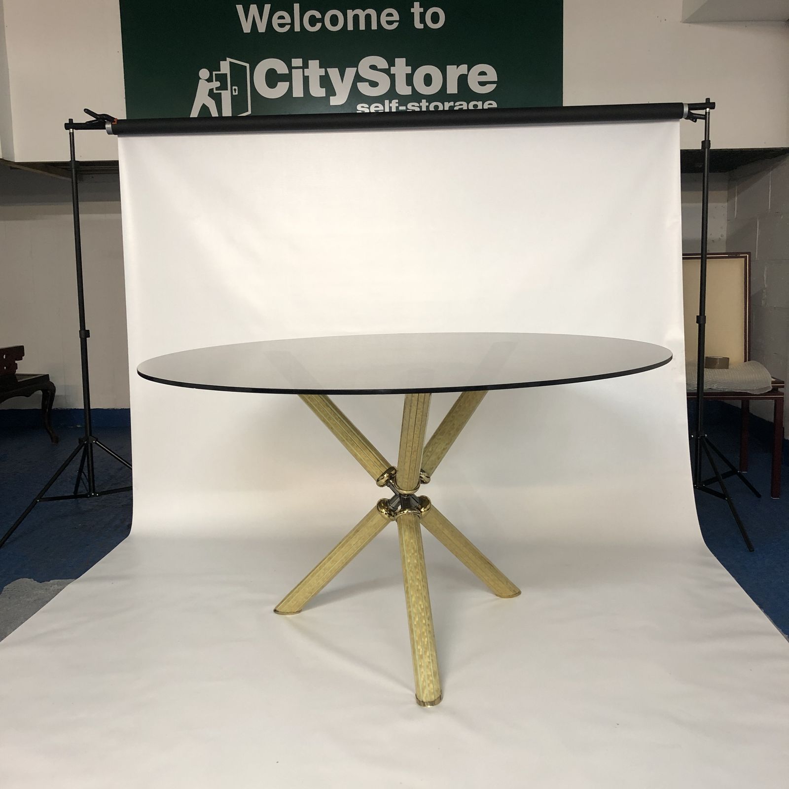photo furniture Studio Smania Maple Eye Glass Round Brass Dining Table Mid Century Modern 1970s
