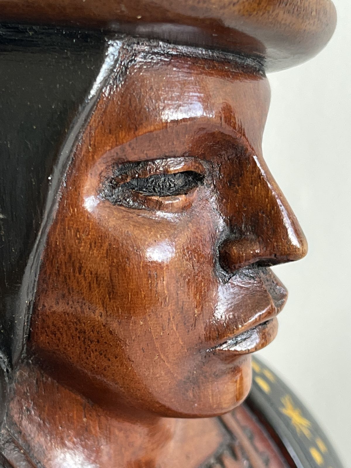 75.0 South American Sculptured Wooden Figures By Juan Carlos Ramírez photo
