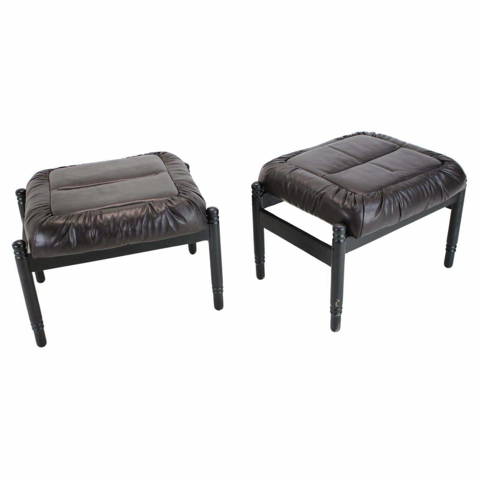 1980s Set Of Stools Made Of Wood And Leather   Stilla Lux, Czechoslovakia