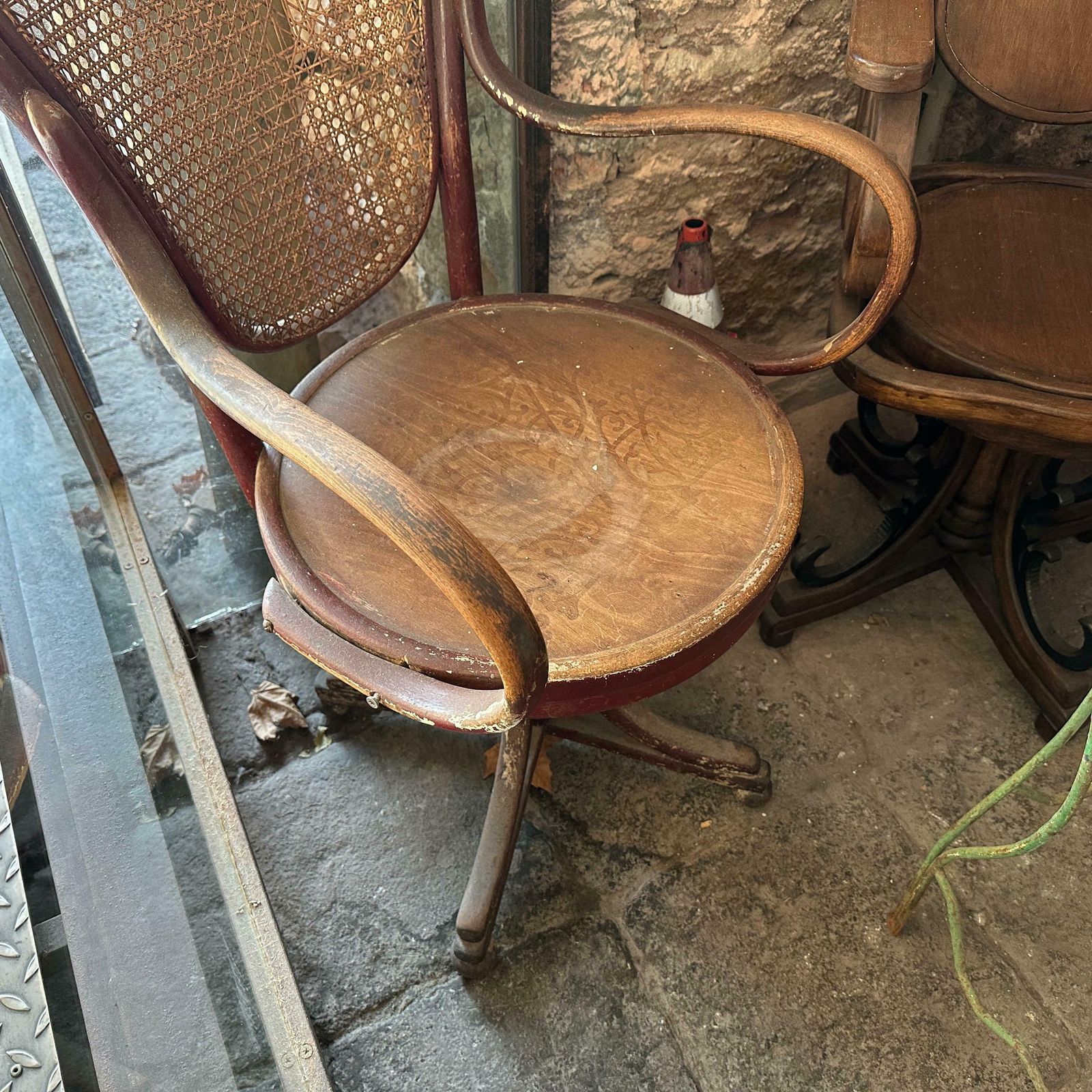 Early 20th Century Art Nouveau Wood And Wicker Tonet Italian Swivel Barber Chair photo vinterior
