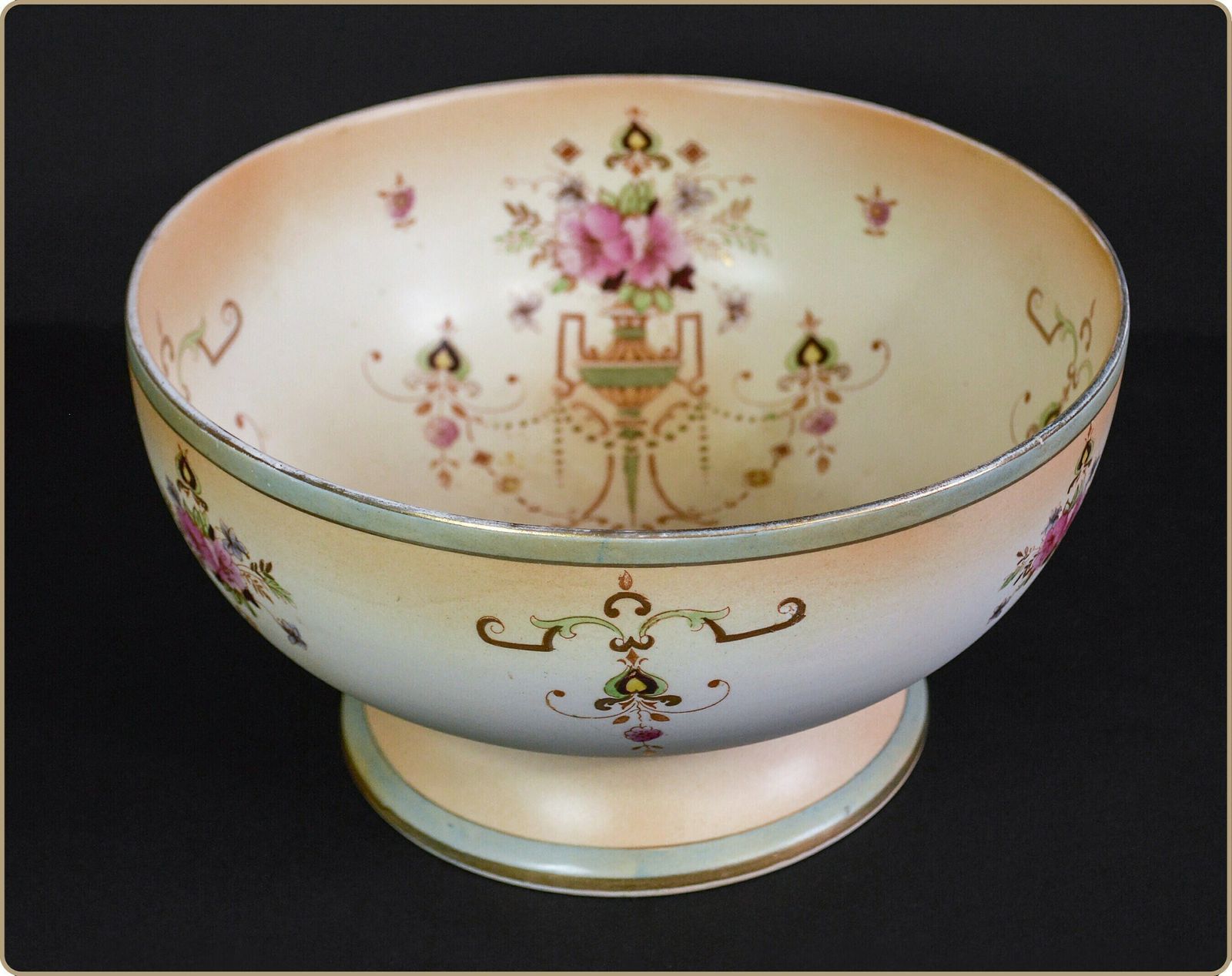 Crown Devon Fielding " Dora " Porcelain Pedestal Bowl | Art Deco Bowl | English Dinnerware
