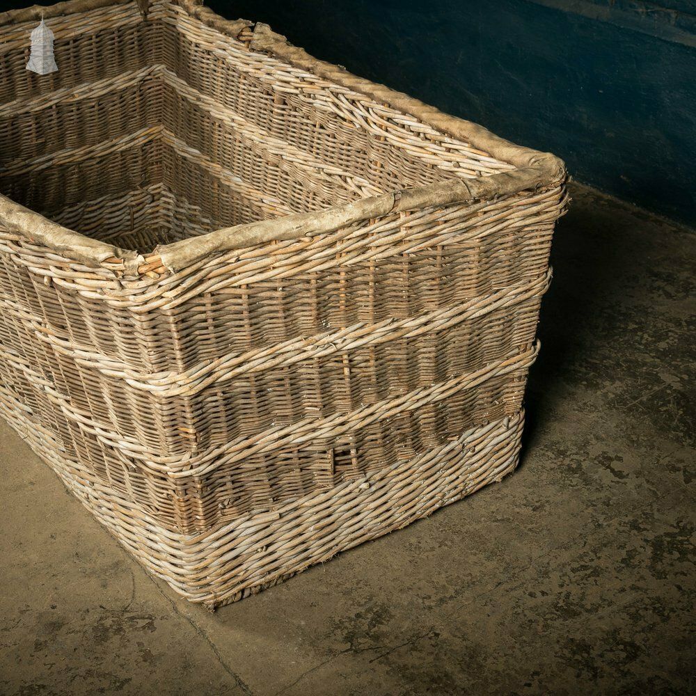 Gpo Post Basket, Large 19th C Post Office Wicker Storage Basket photo vinterior