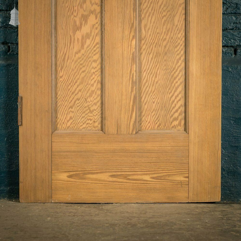 390.0 Half Glazed Door, Moulded Panelled Pitch Pine photo