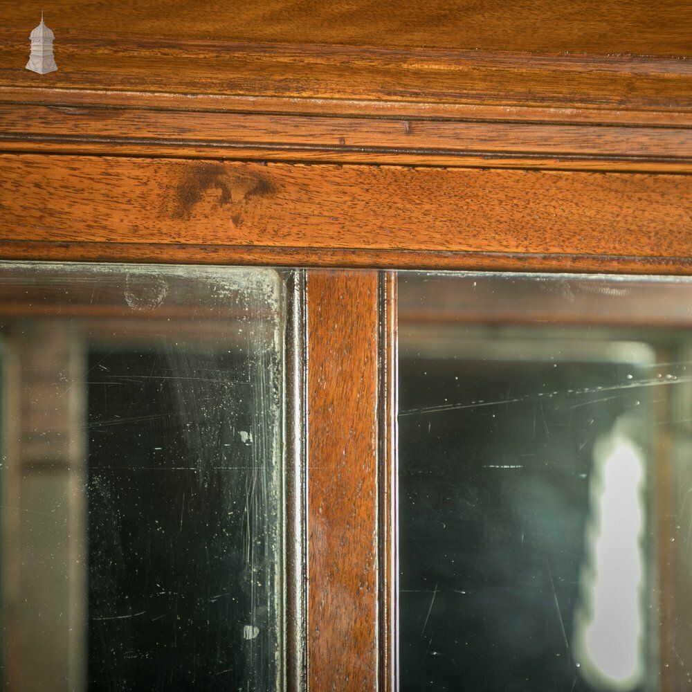 photo vintage Museum Display Cabinet, 19th C Mahogany With Sliding Door And Mirrored Back