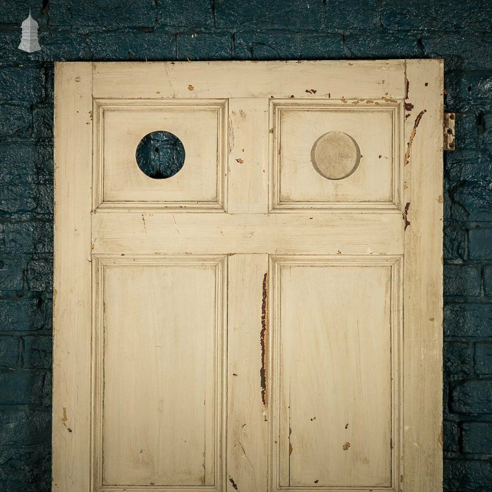 Pine Panelled Door, Moulded 6 Panel, White Painted photo Home Fixtures