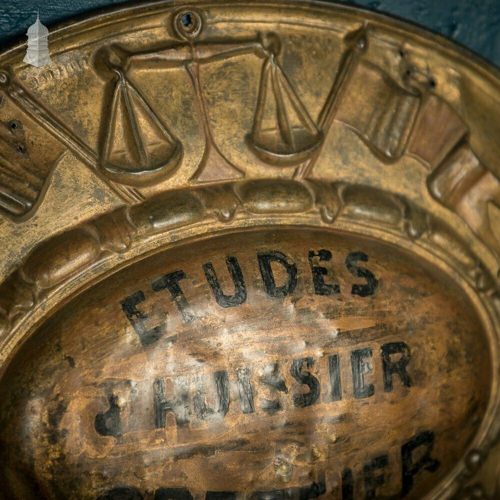 Court Bailiff Sign, French, Brass With Painted Logo “Etudes & Hussier Greffier” – Studies & Bailiff Clerk photo 780.0