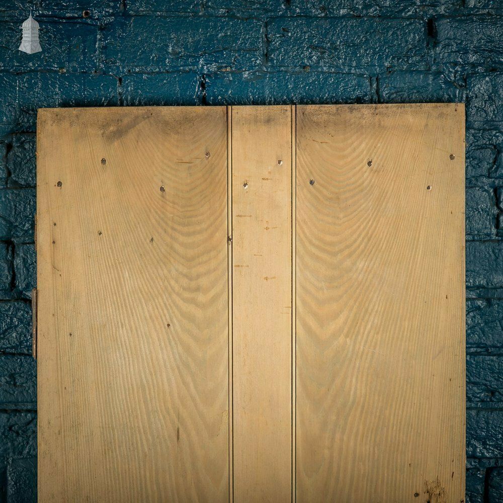Ledged Pine Door, Georgian photo vintage