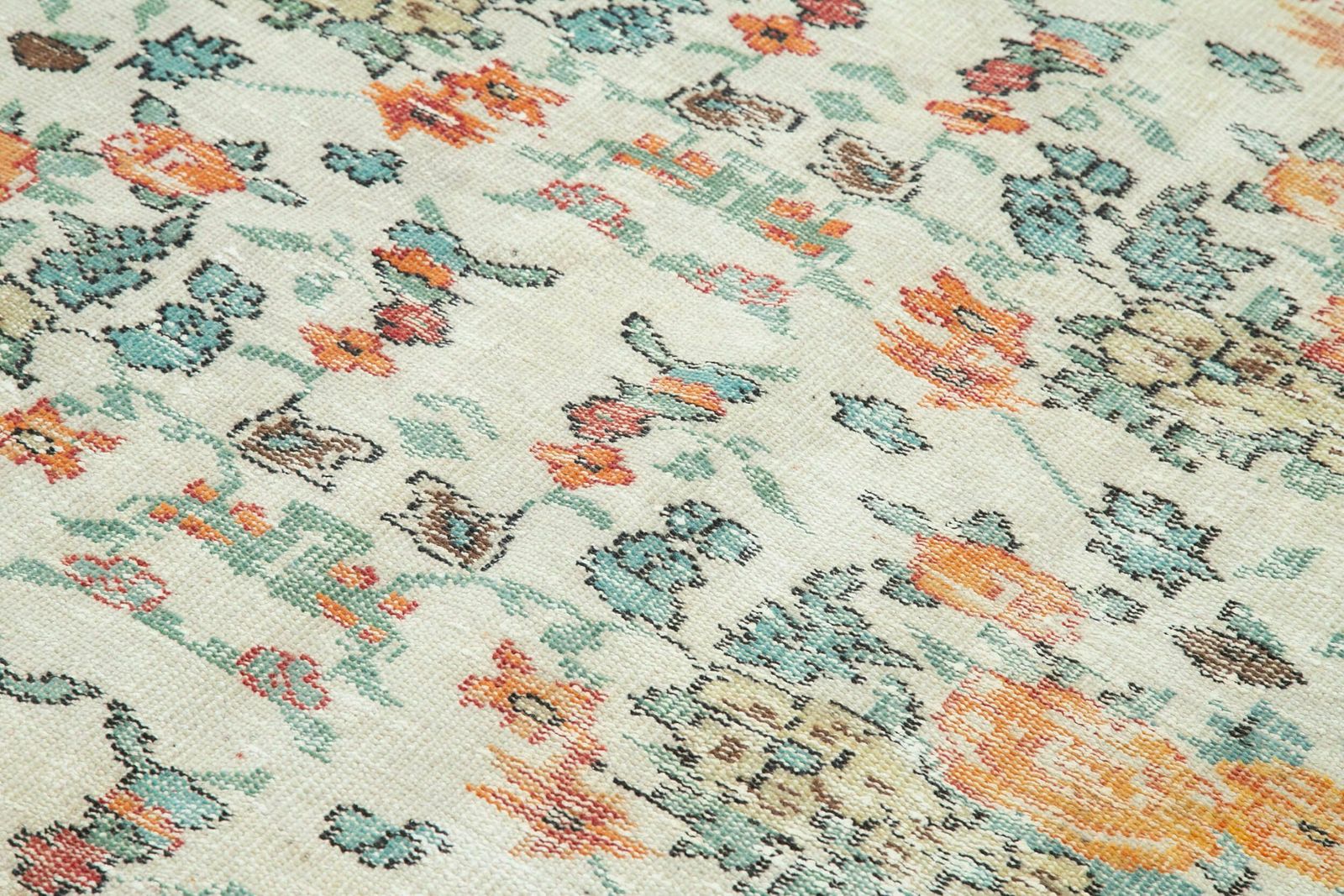 6x10 Beige Turkish Vintage Area Rug   24930 photo 875.0