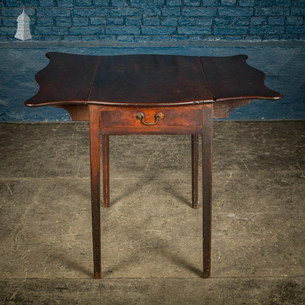 Georgian Mahogany Butterfly Top Pembroke Table Circa 1770 photo for sale