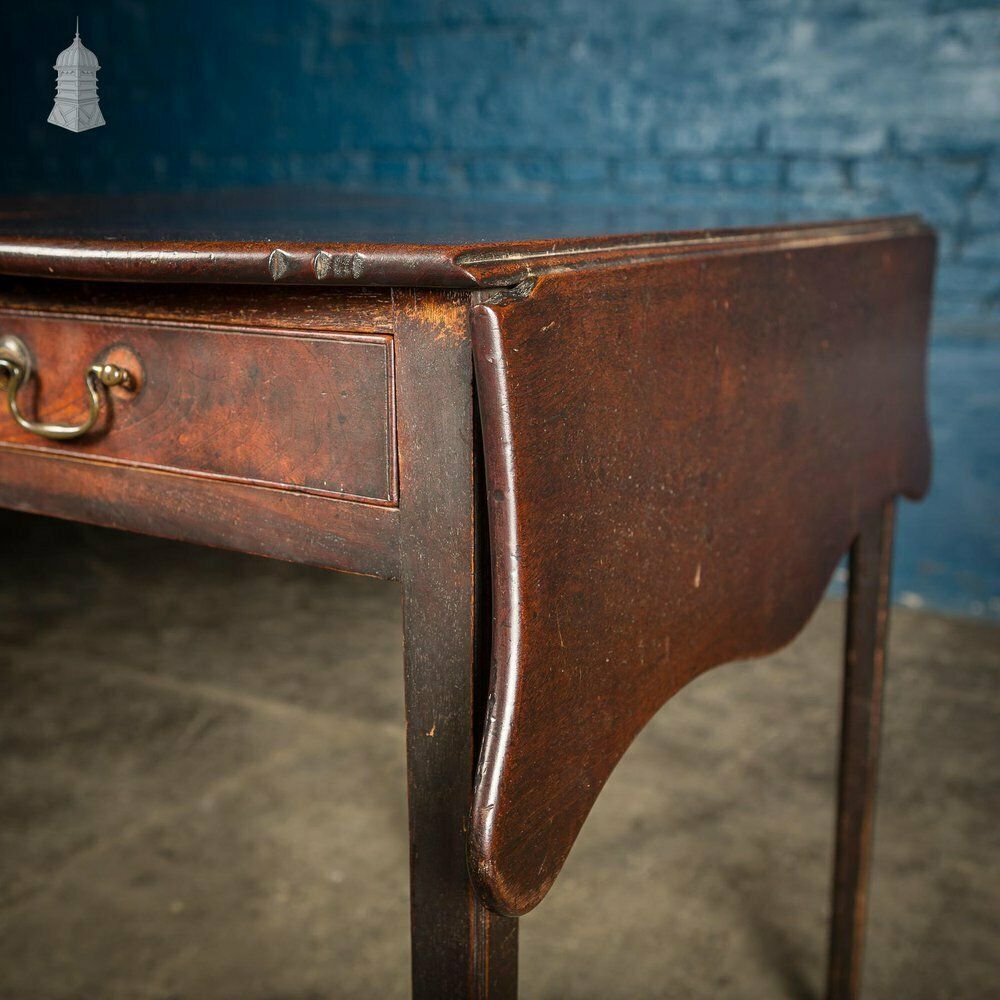 Furniture Georgian Mahogany Butterfly Top Pembroke Table Circa 1770 photo