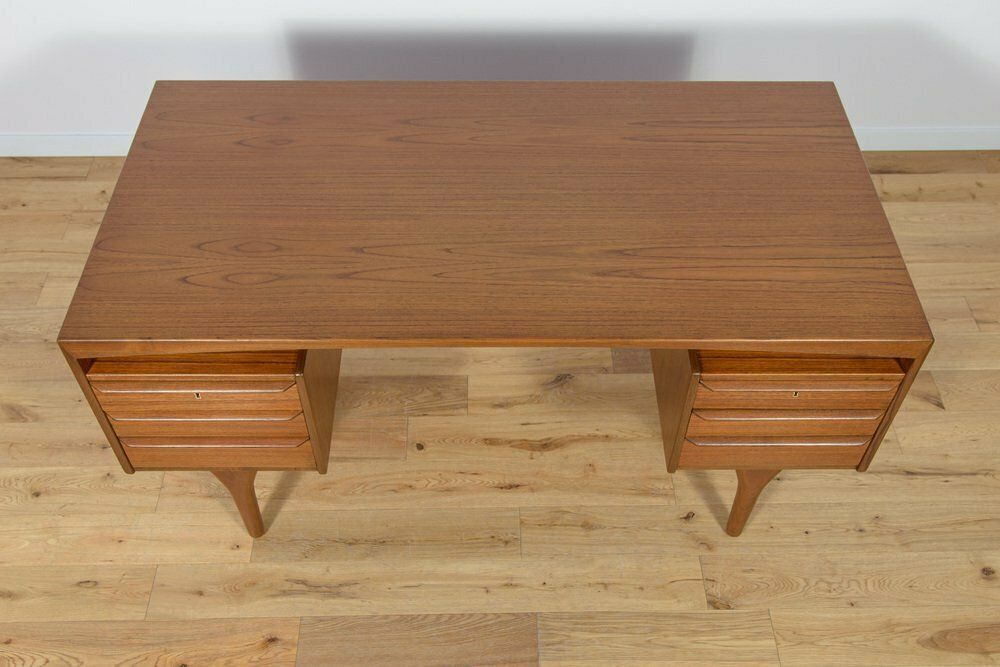 Mid Century Freestanding Teak Desk By Valdemar Mortensen, 1960s photo Furniture