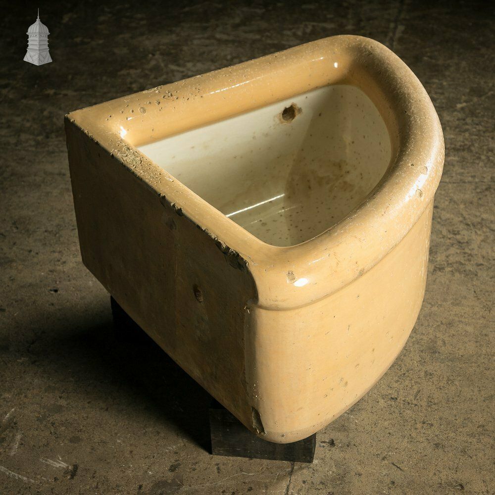 Period Cane And White Corner Trough Sink Planter photo vinterior