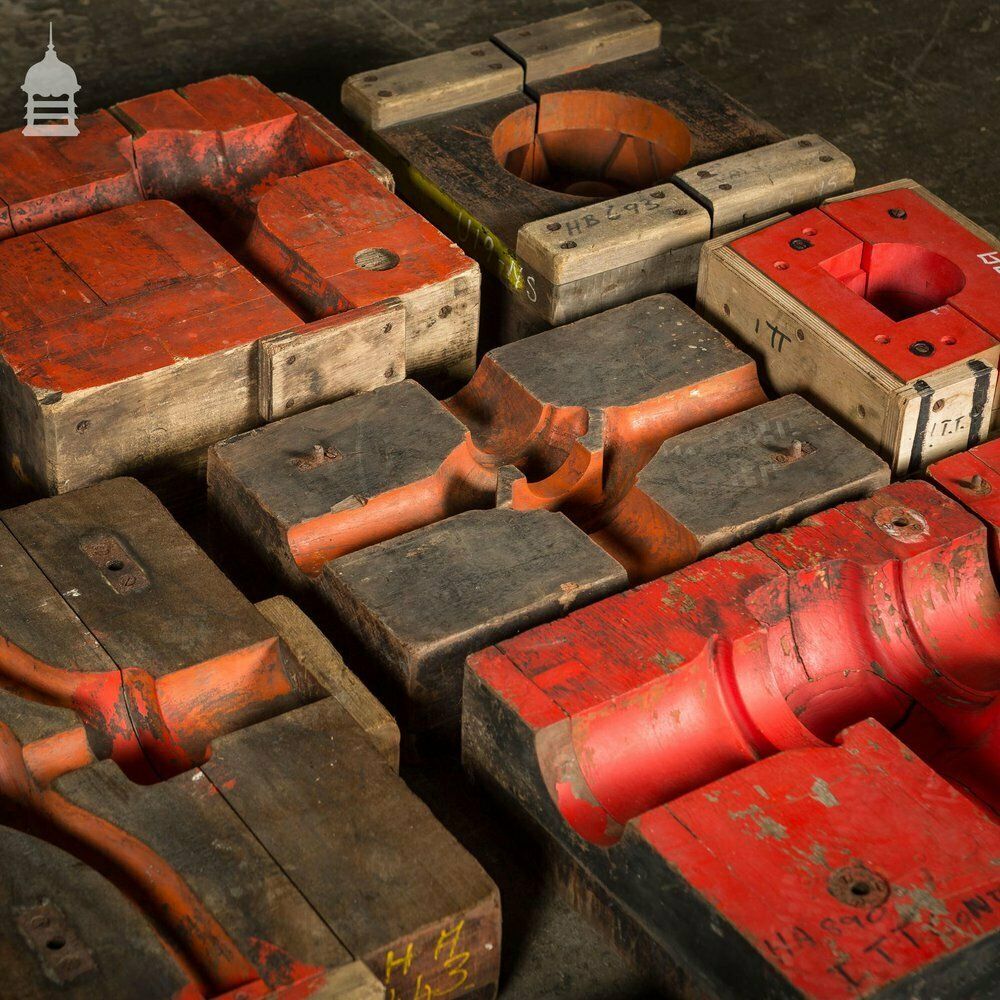 photo vinterior Collection Of 18 Red And Black Industrial Factory Moulds