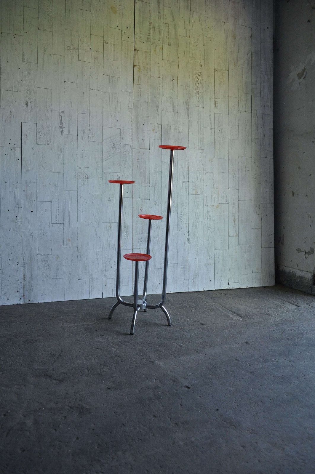 Bauhaus Chrome And Plastic Plant Stand, 1940s photo Home Decor