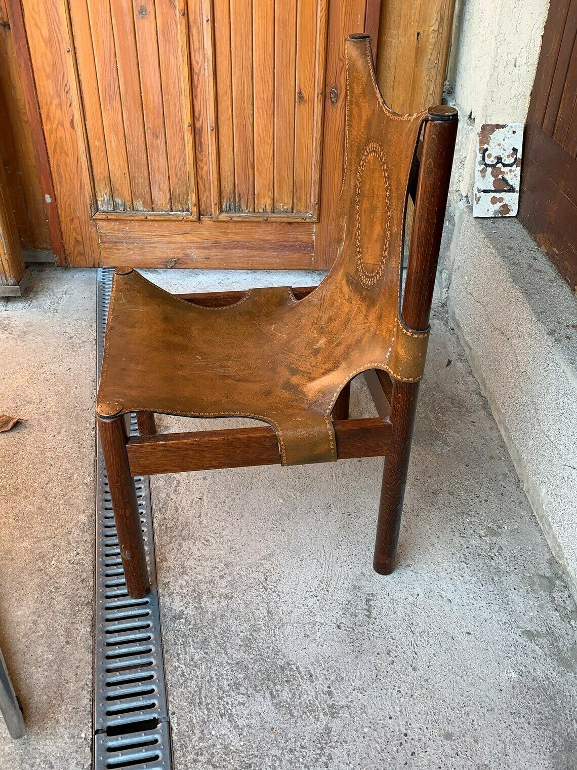 Craftsman Leather Chair From The 70's. photo Furniture