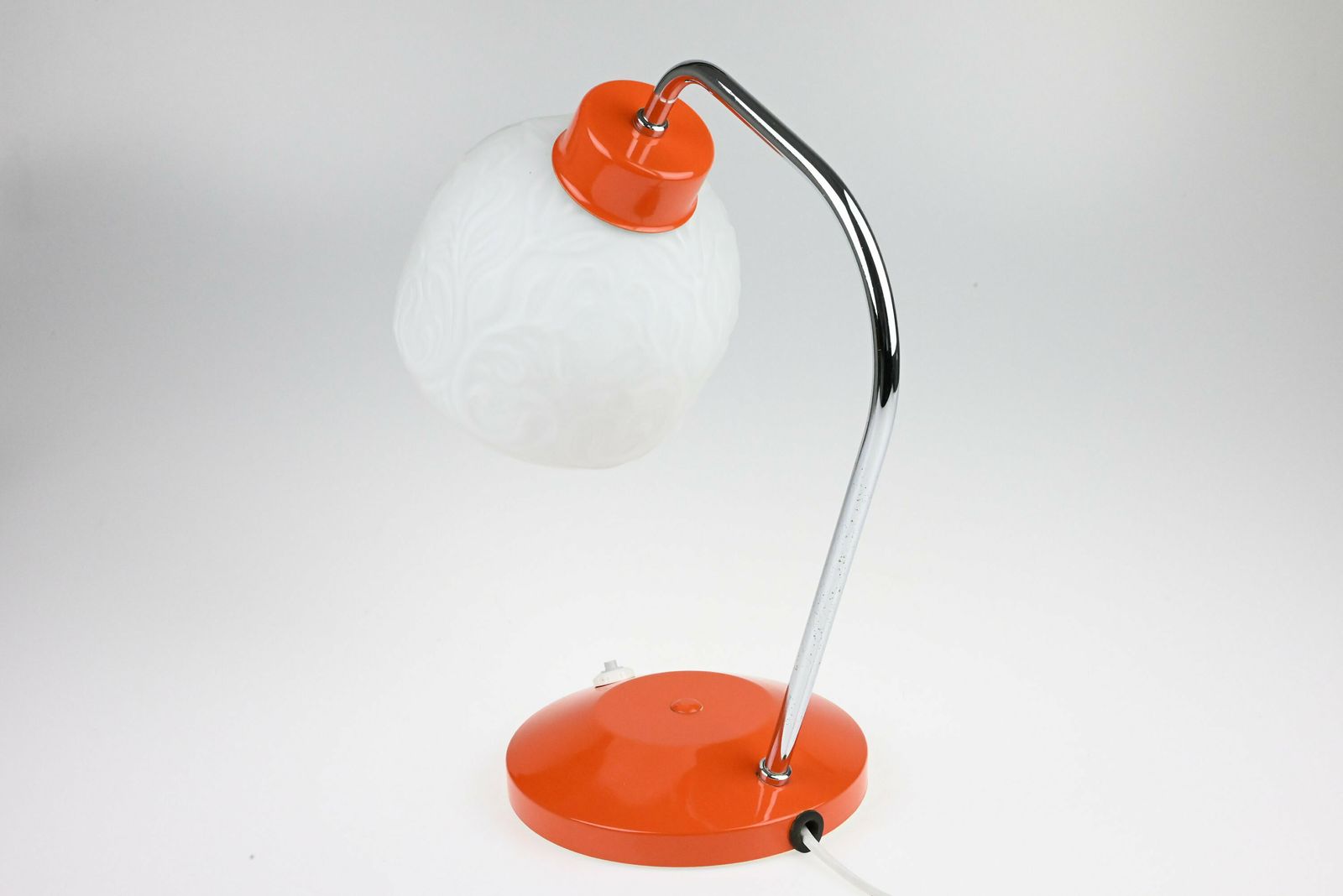 Mid Century Desk Lamp, Desk Metal Lamp, Table Lamp, Desk Lamp, Mid Century Lamp, Metal Lamp, Orange Lamp, Chrome Lamp, Table Light photo vinterior