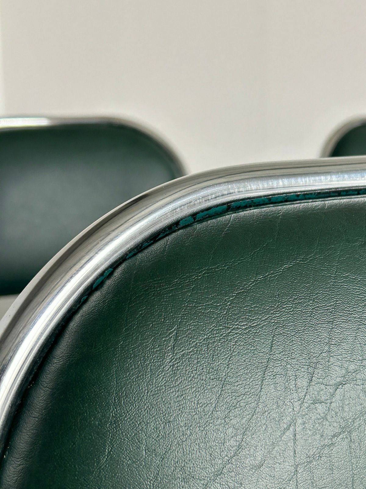 photo furniture 1 Of 6 Bauhaus Design Chrome Tubular Steel And Green Faux Leather Cantilever Chairs, 1980s Italy