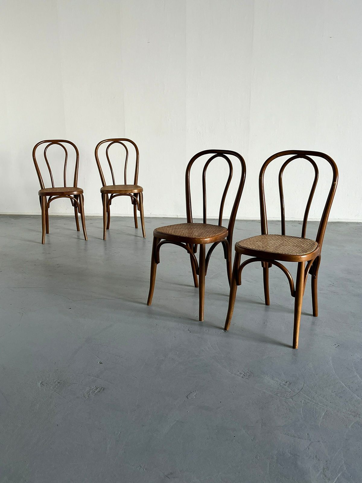 Set Of 4 Vintage Thonet Bentwood Style Chairs No. 14 / Vintage Thonet Bistro Chairs / Vintage Cafe Dining Chairs, 1950s photo for sale