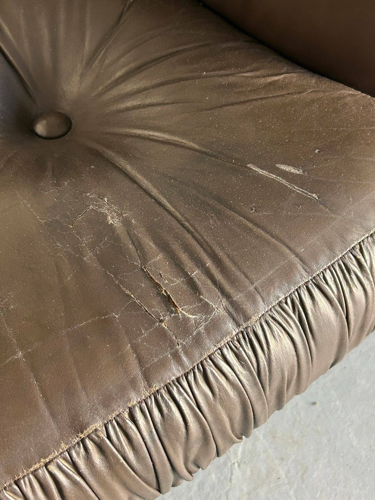 Vintage Three Seater Sofa In Dark Brown Leather By Axel Di Pietrobon, 1970s Italy photo vintage