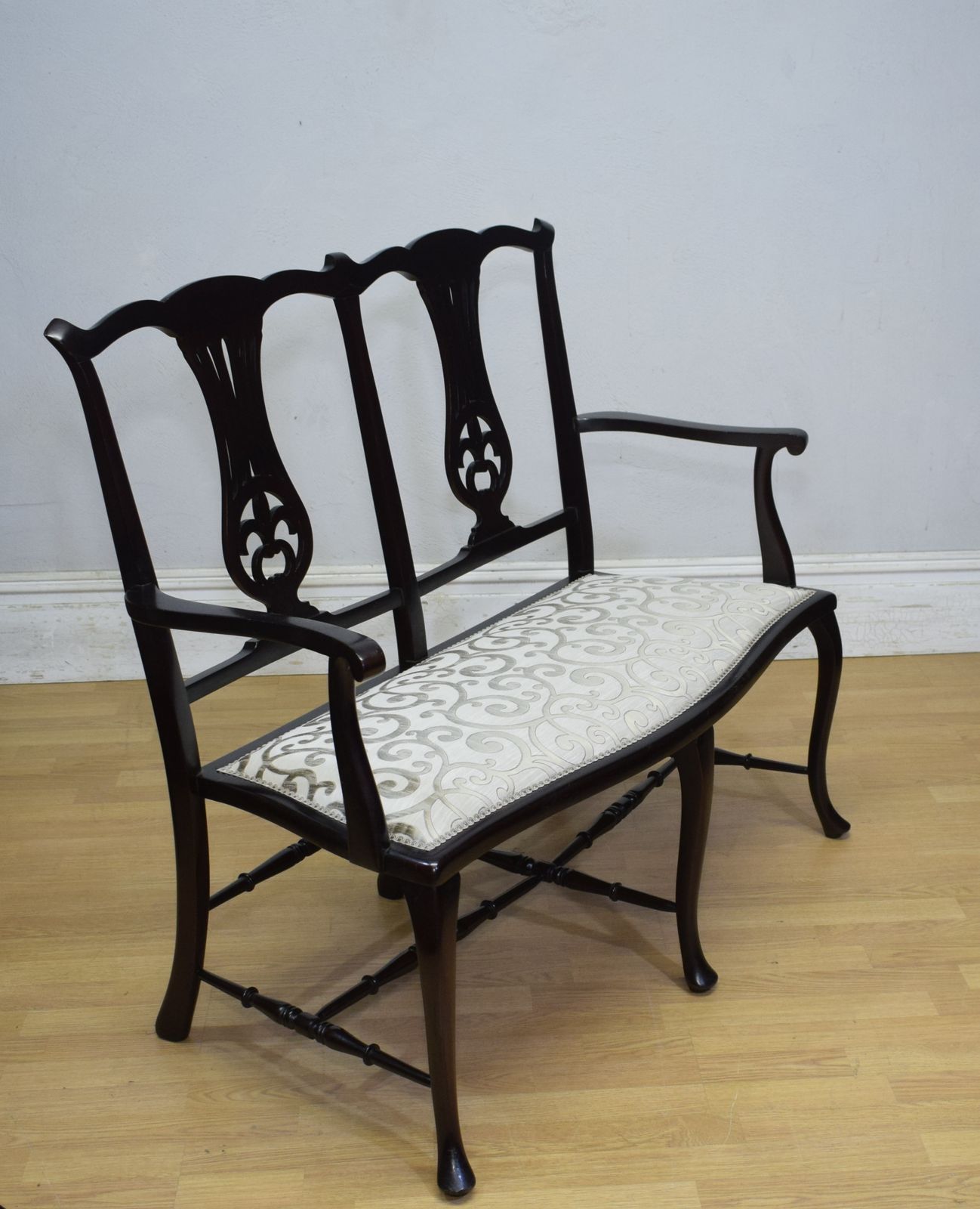 Victorian Couch / Window Seat, 1990s photo buy