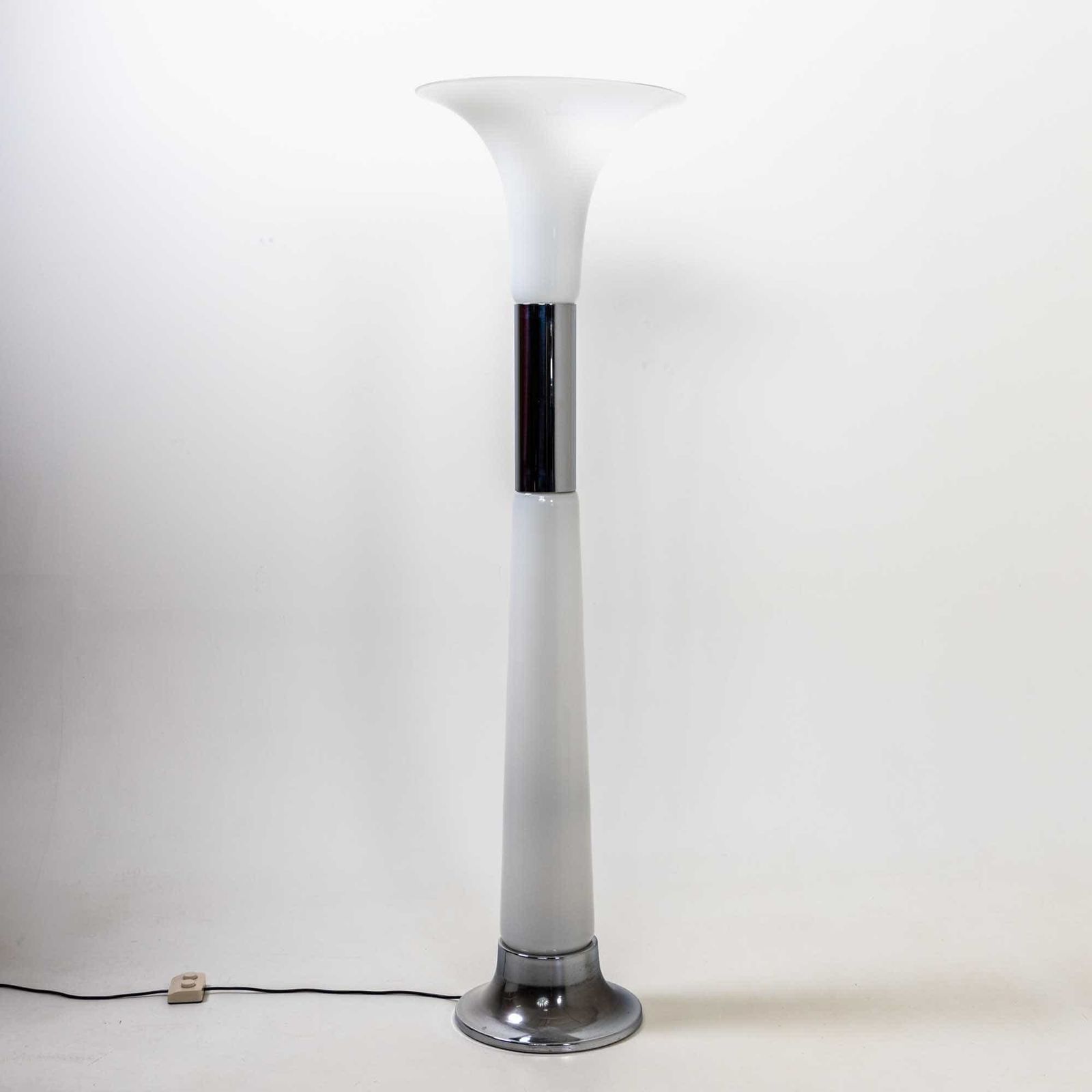 White Floor Lamp, Attr. Carlo Nason, Italy 1970s photo furniture
