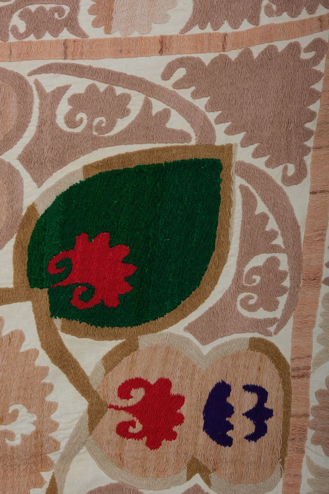 Suzani Ethnic Uzbek Cloth   Tribal Embroidery Wall Decor, Boho Bedspread 120 X 120 photo vintage