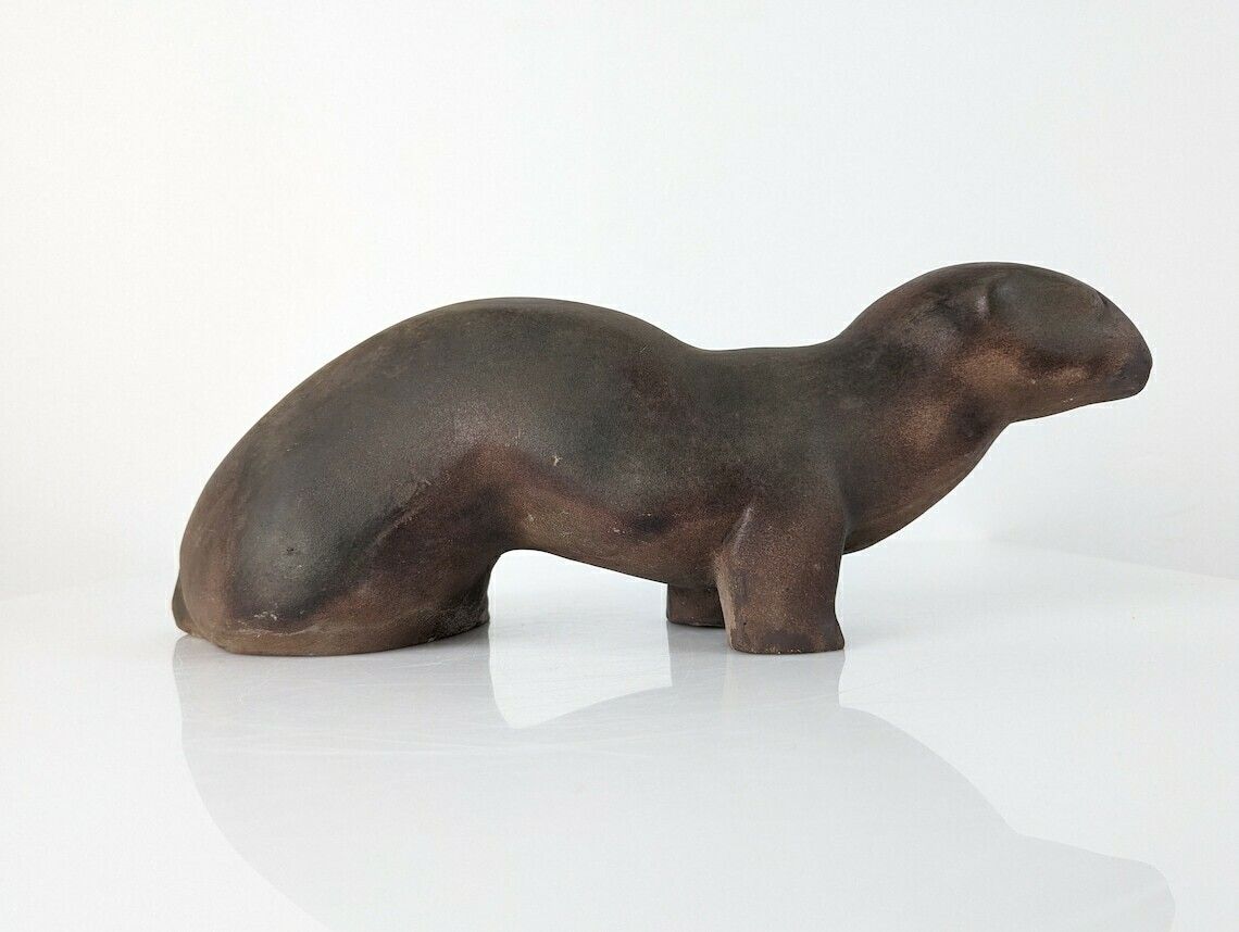 Animal Sculpture Of Otter By Elena Laverón photo vintage