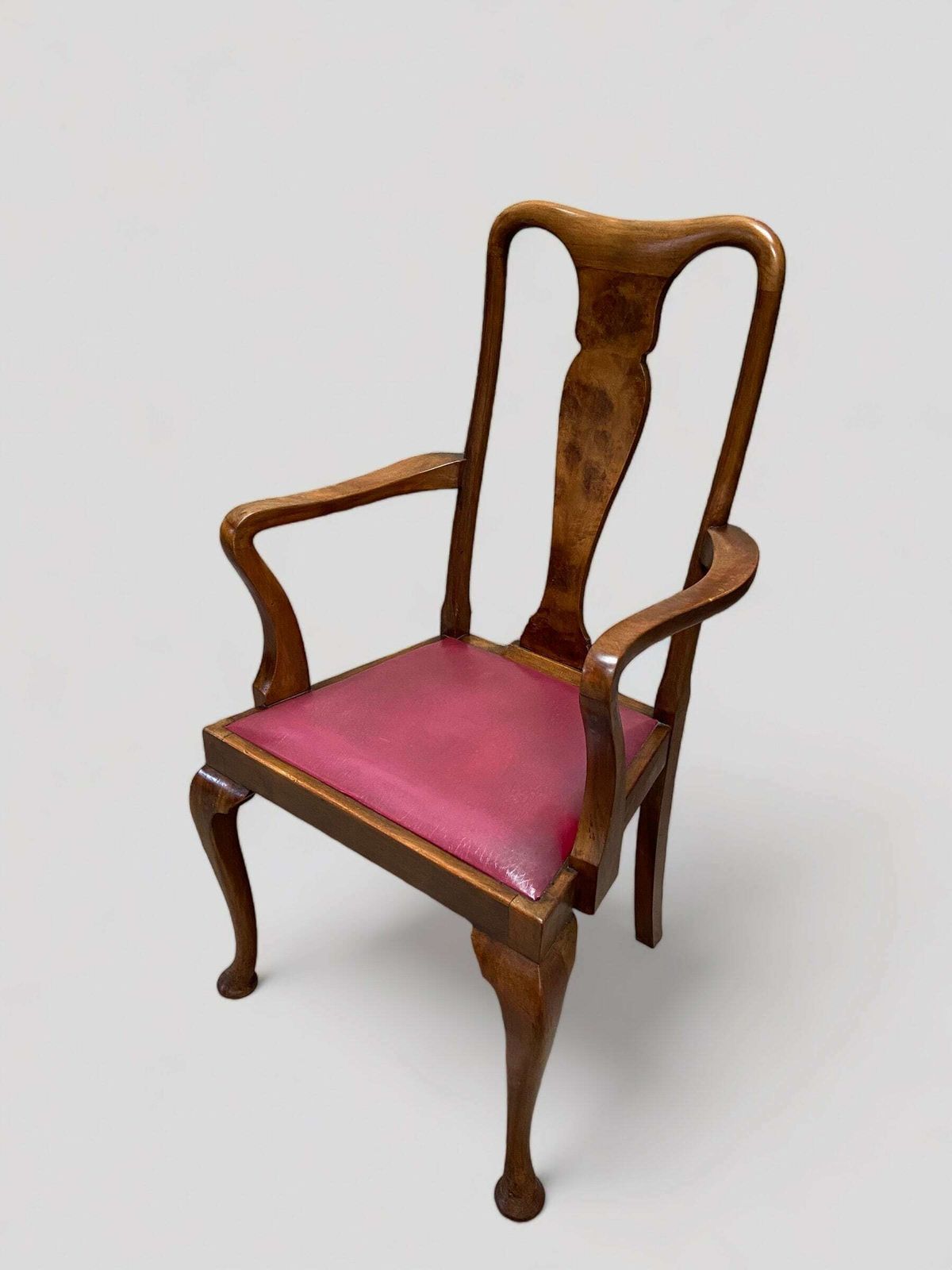 Antique Hickory Chair / Solid Mahogany Traditional Style Splat Back Dining Arm Chairs photo for sale