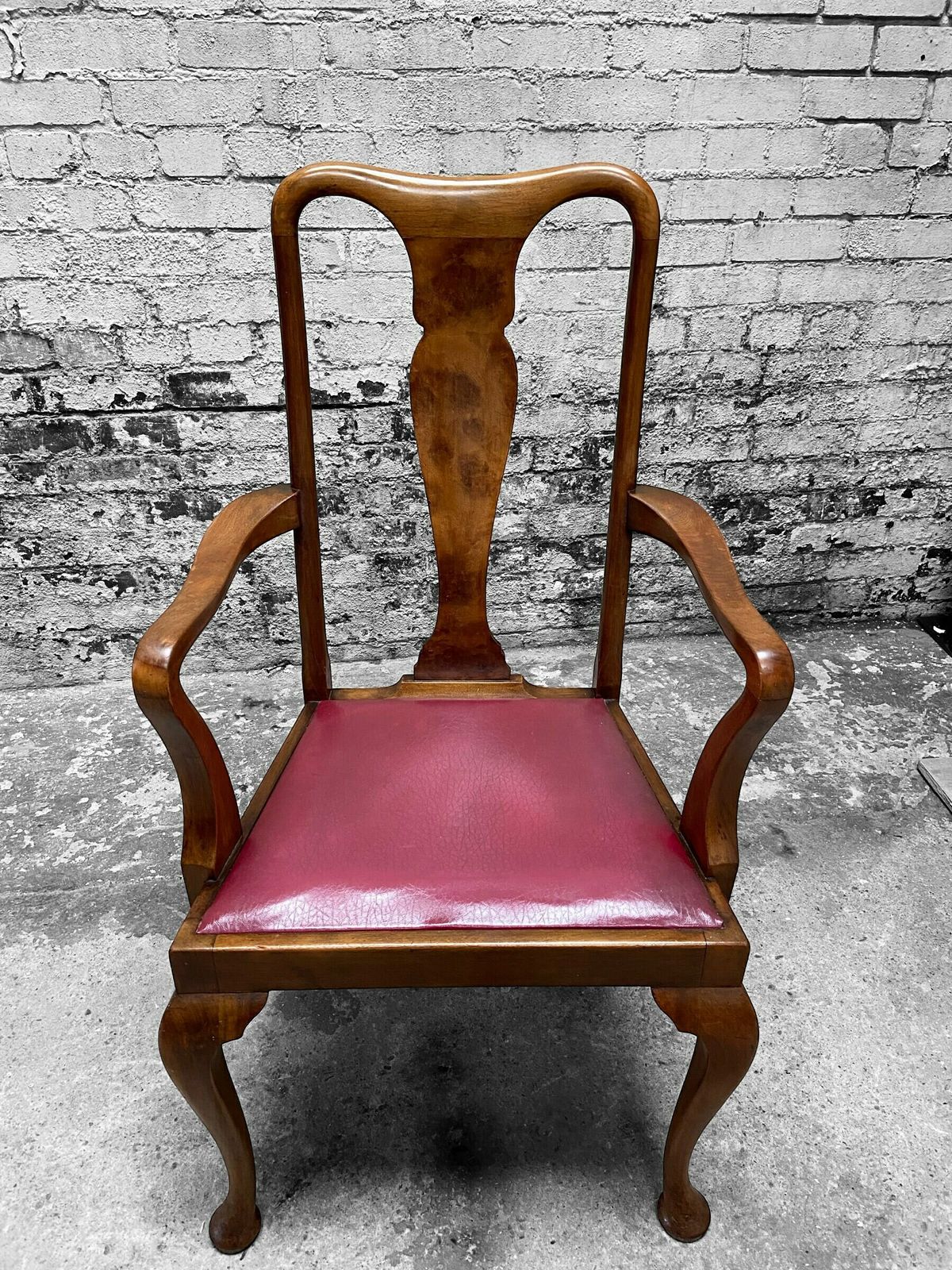 Antique Hickory Chair / Solid Mahogany Traditional Style Splat Back Dining Arm Chairs photo vinterior