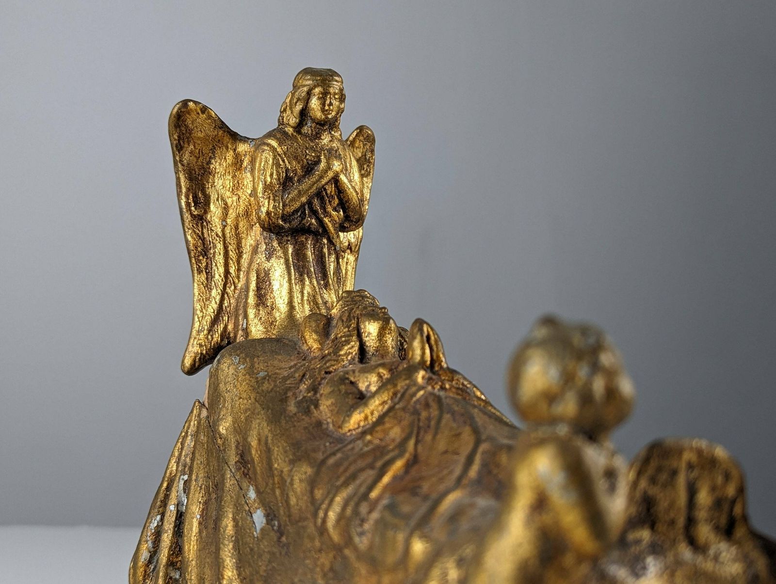 Queen And Angels Sculpture In Golden Terracotta photo Art