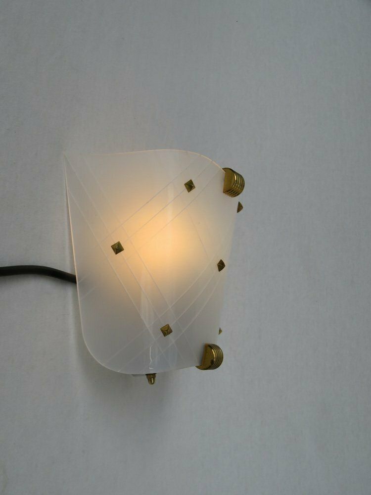 Wall Lights In Acrylic Glass & Brass, France, 1950s, Set Of 2 photo vinterior