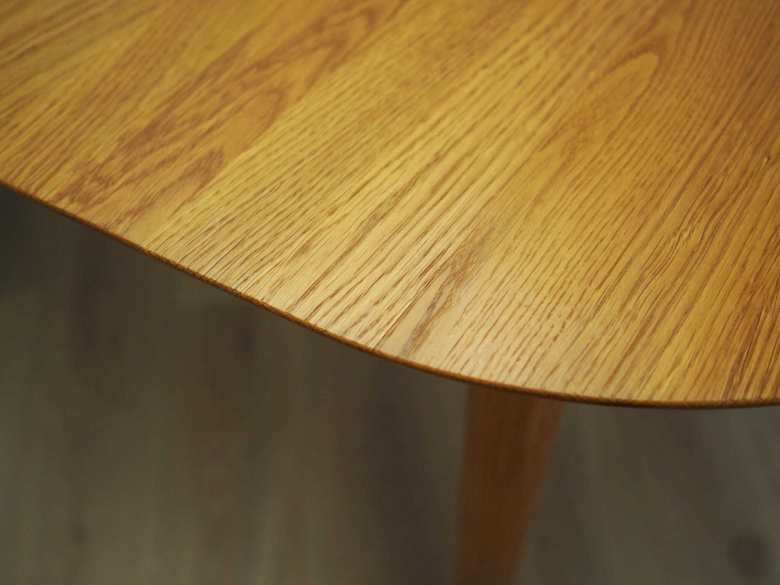photo furniture Ash Table, Danish Design, 1960s, Designer: Gunnar Falsig, Manufacturer: Holstebro Möbelfabrik