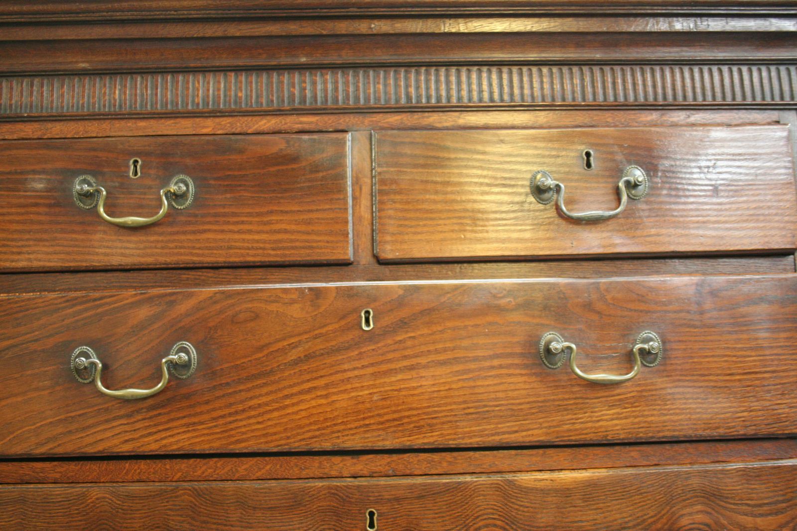 photo vintage Rare George 111 Tallboy Chest Of Drawers