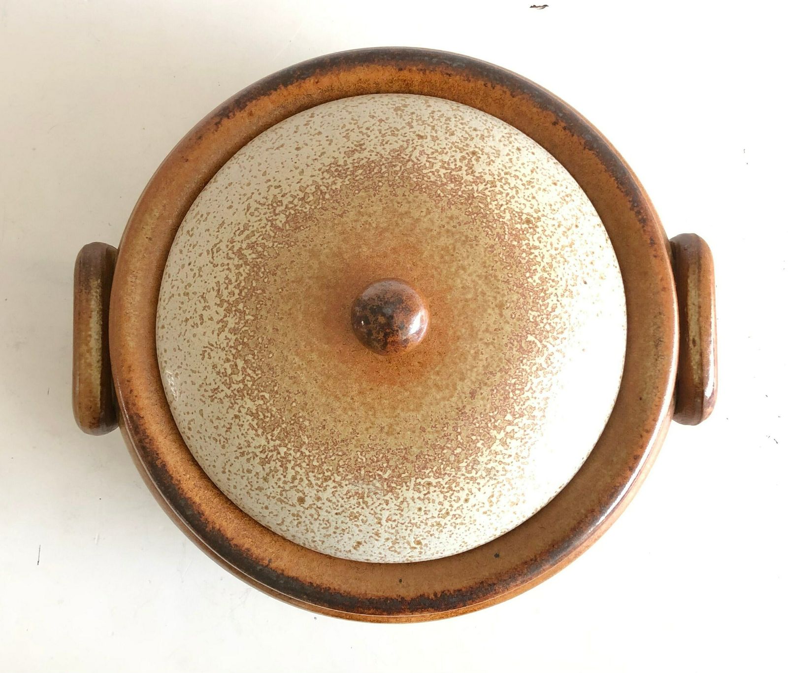 Danish Mid Century Modern Large Original Gunni Nordstrøm Fine Art Ceramic Studio Bowl With Jar In Gorgeous Nuanced Brown And Beige Glaze photo for sale