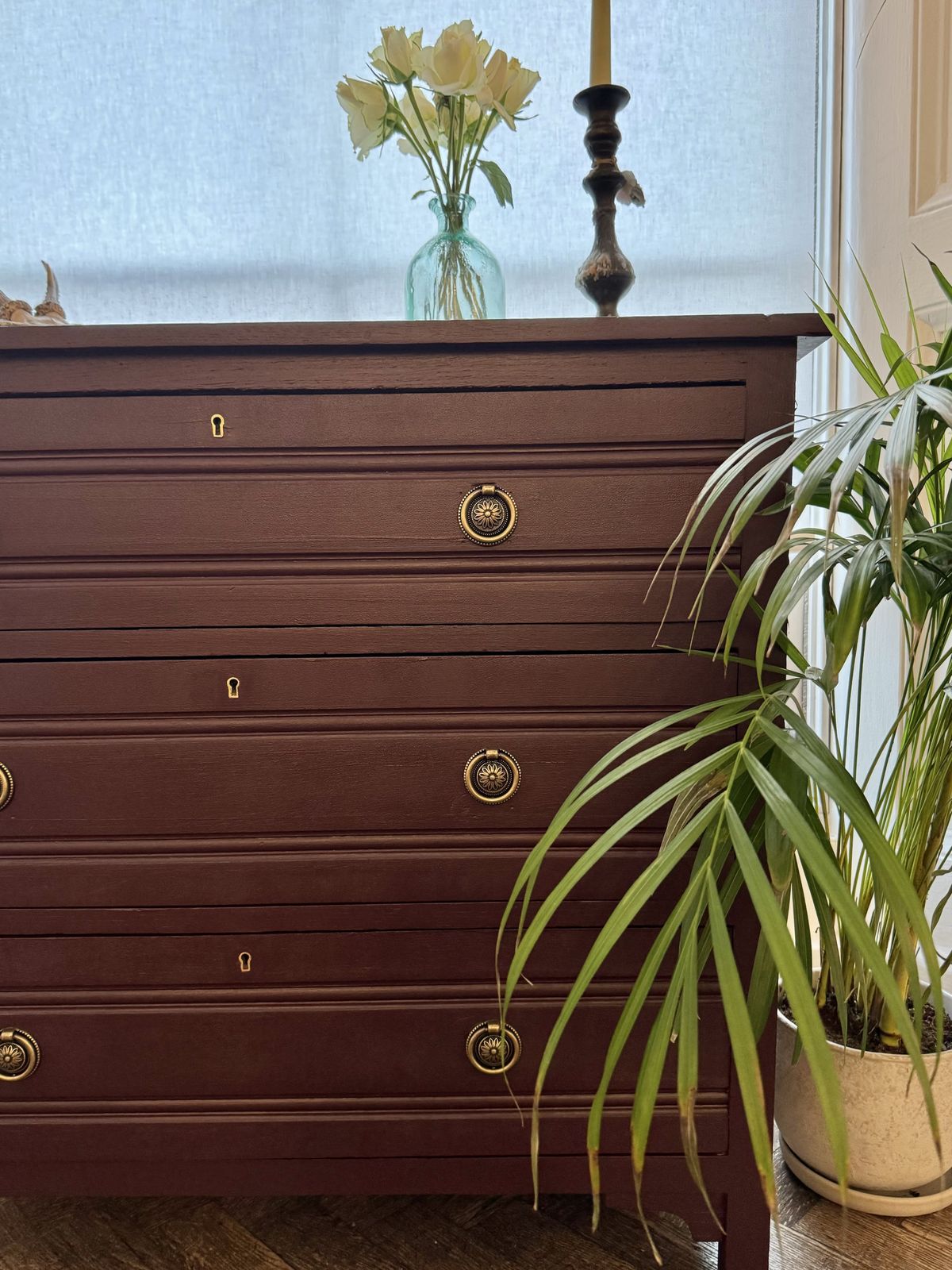 Chest Of Drawers, Antique Gold Fixtures, £150, West Ldn photo for sale