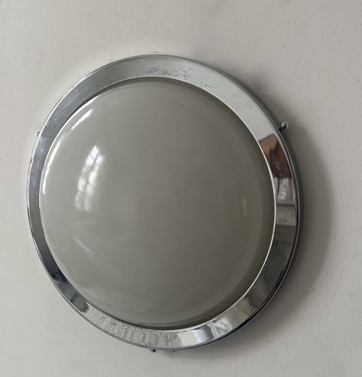 Vintage Modernist Perzel Wall Lamp, Chrome And Holophane Glass, France 1930 photo vintage