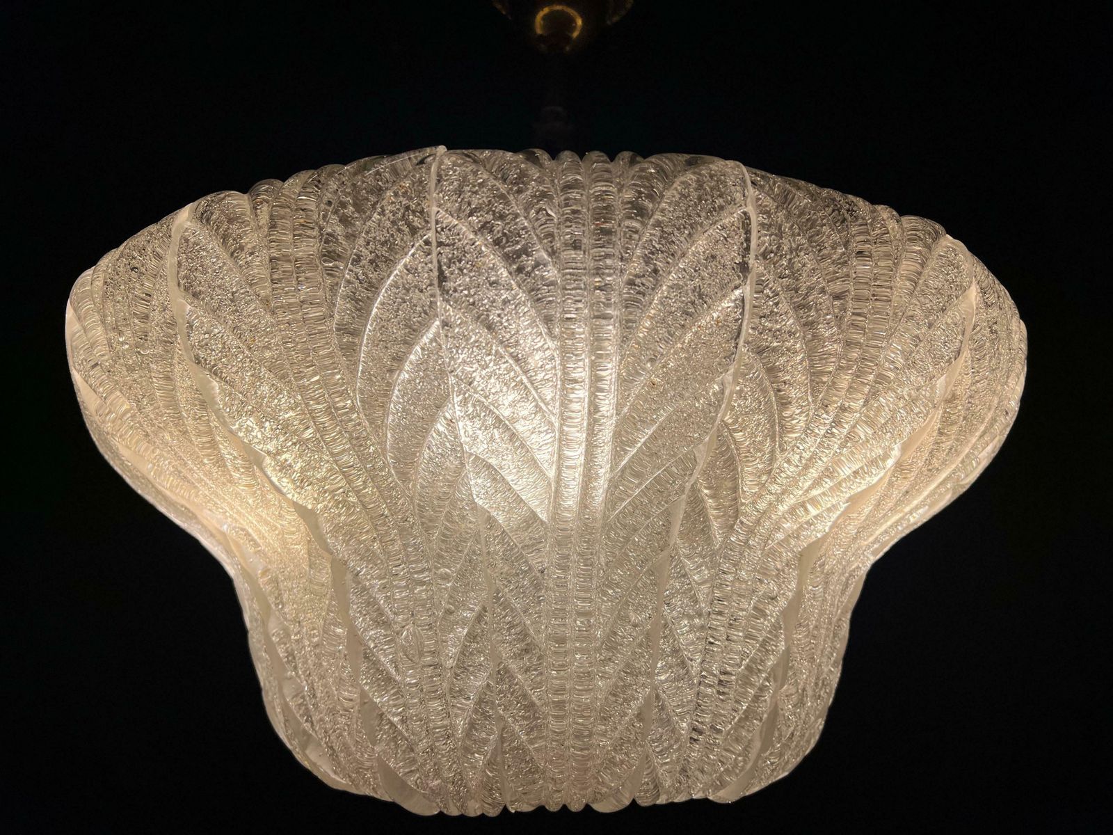 Luxurious And Sophisticated Chandelier By Barovier & Toso, Murano, 1940s photo for sale