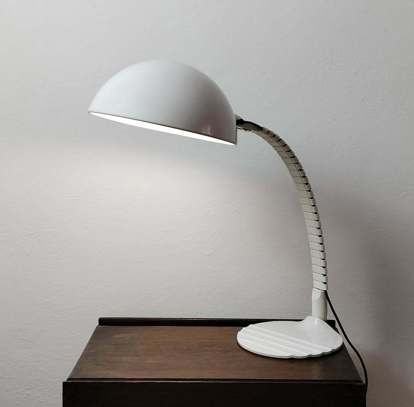 Flex Or 660 Table Lamp In White Metal And Resin By Martinelli Luce 1970s Italy photo vinterior