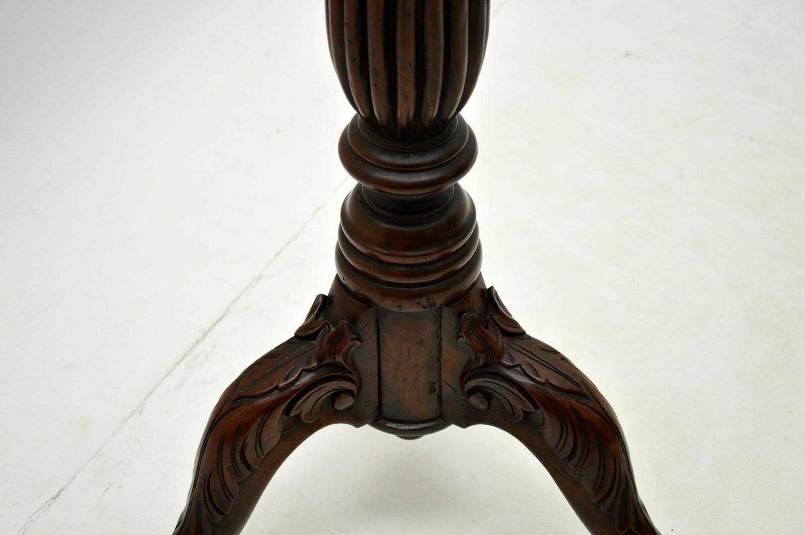 Antique Victorian Carved Mahogany Torchere / Plant Table photo vintage