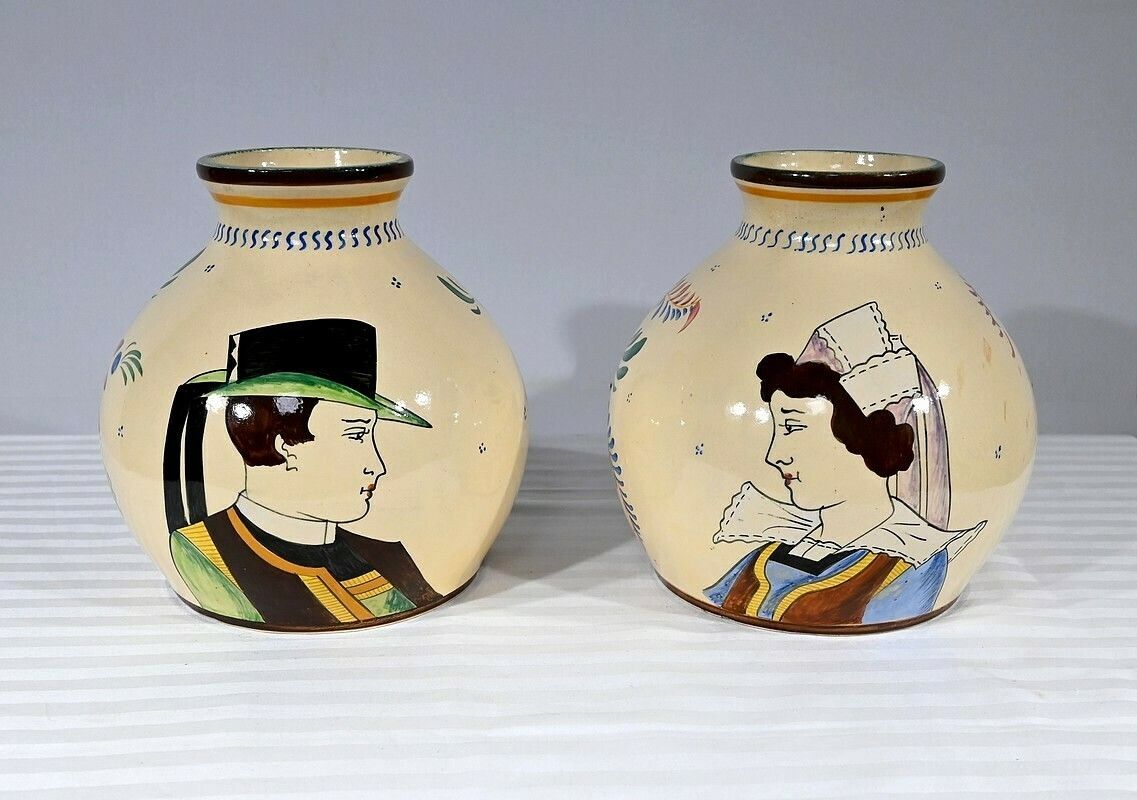 Pair Of Henriot Quimper Vases – Mid 20th Century photo vintage