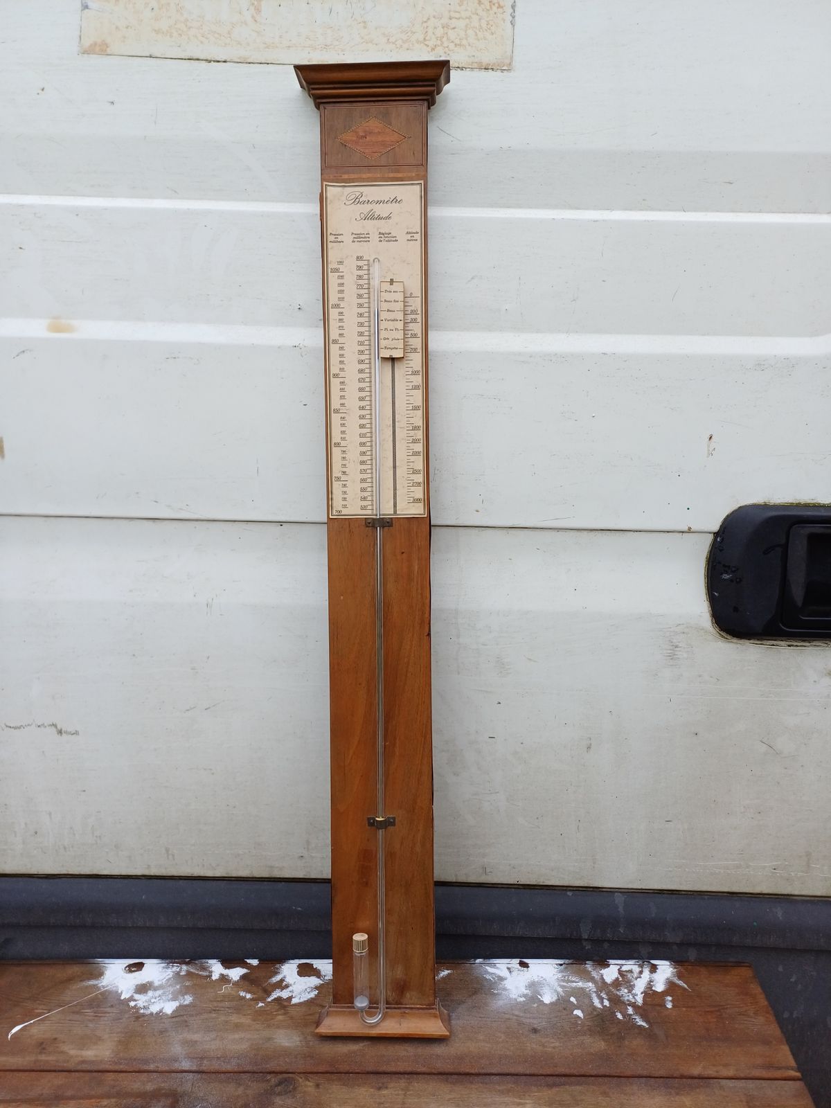 Napoleon III Altitude Barometer photo vinterior