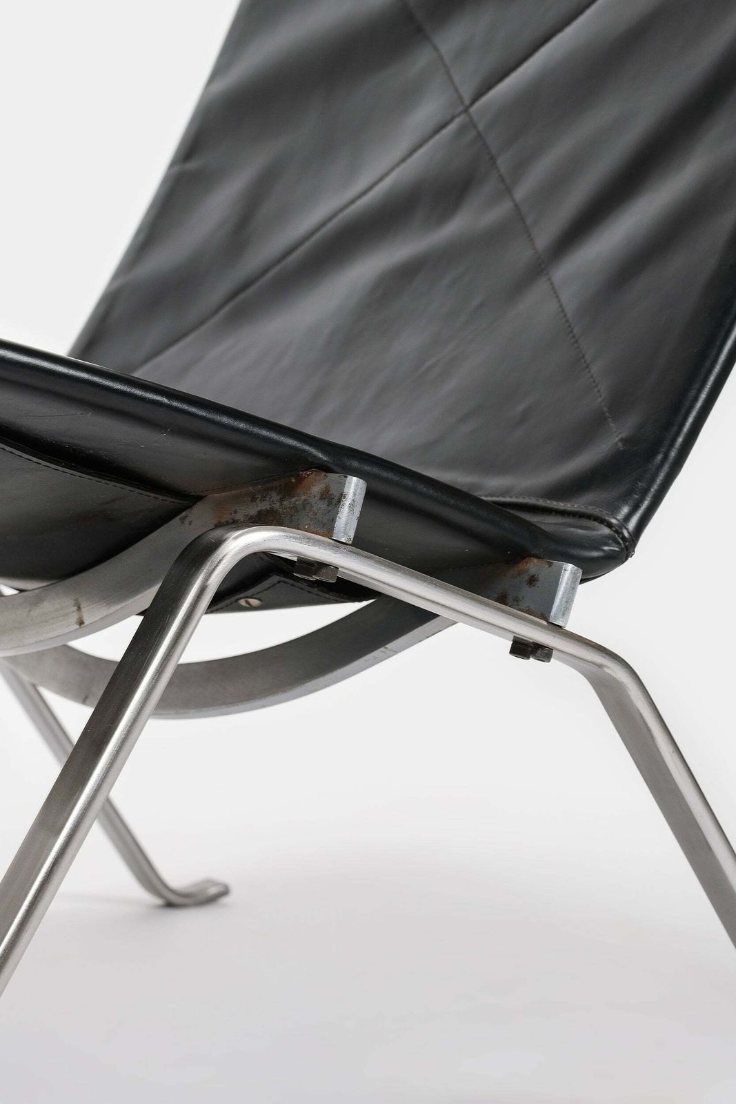 photo for sale Poul Kjaerholm, Lounge Chair Pk22, 1956