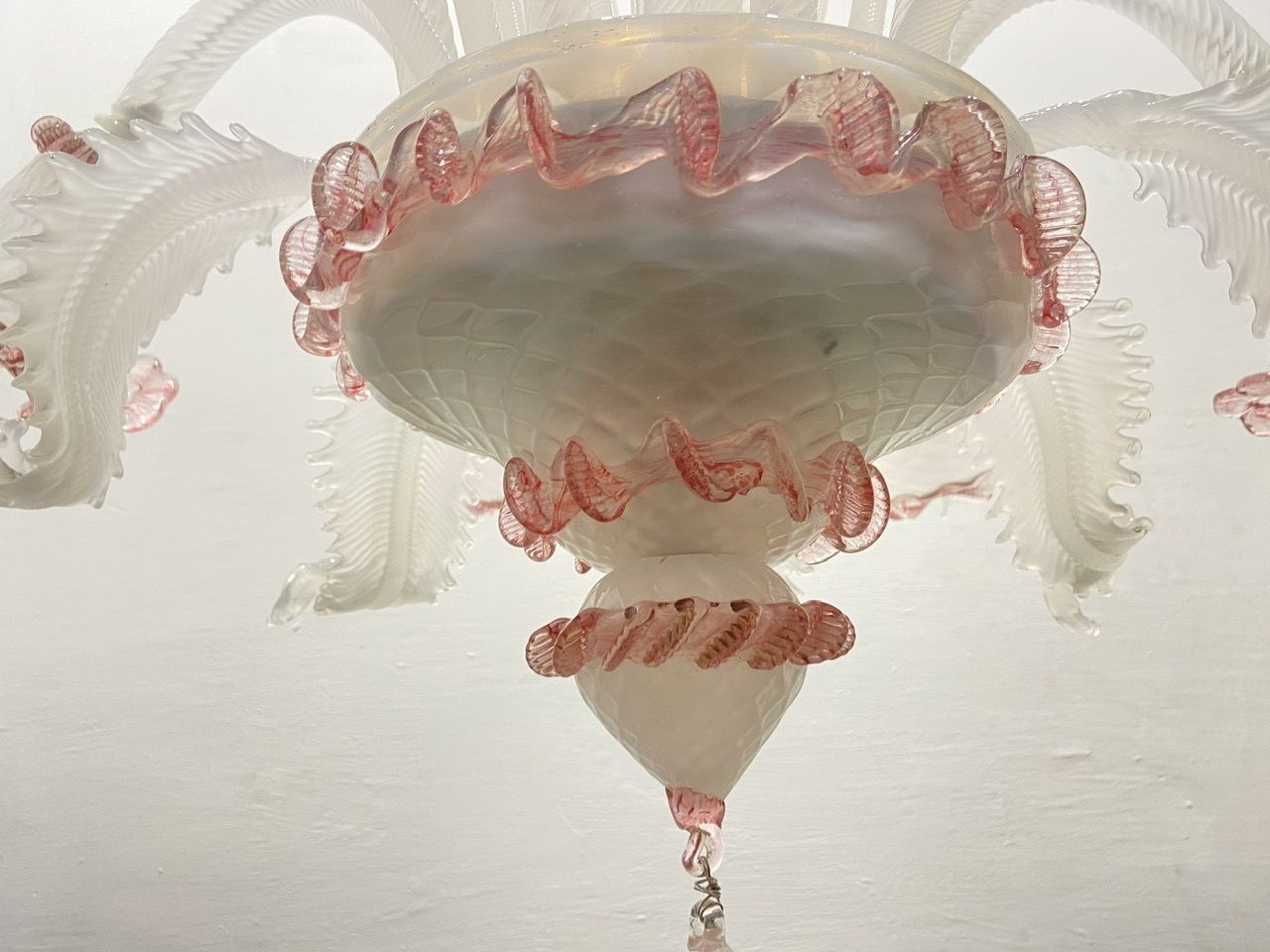 Large Blossom Pink Venetian Chandelier 1960’s photo 1650.0