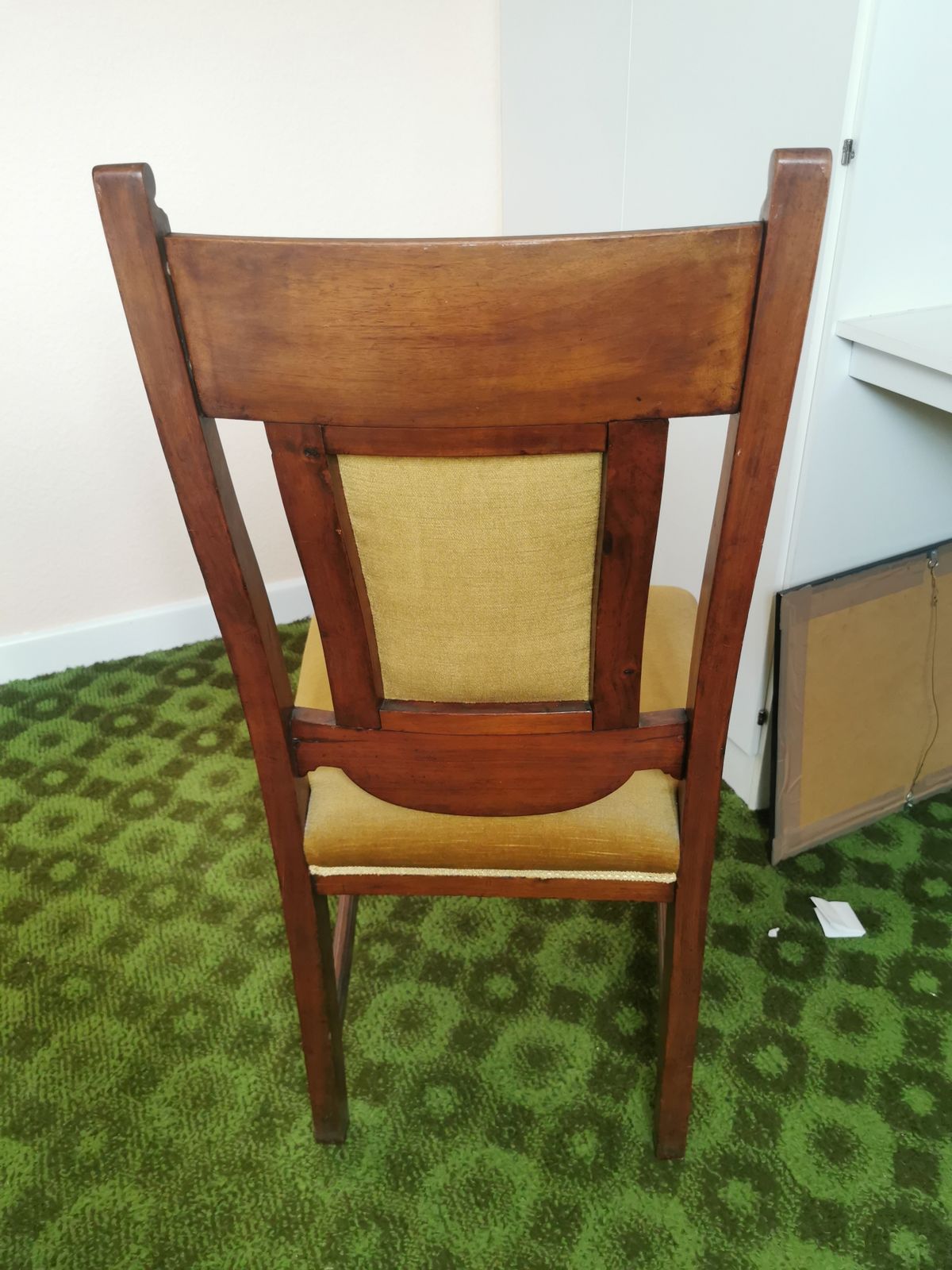 Set Of 4 Antique Oak And Velour Dining Chairs photo Furniture