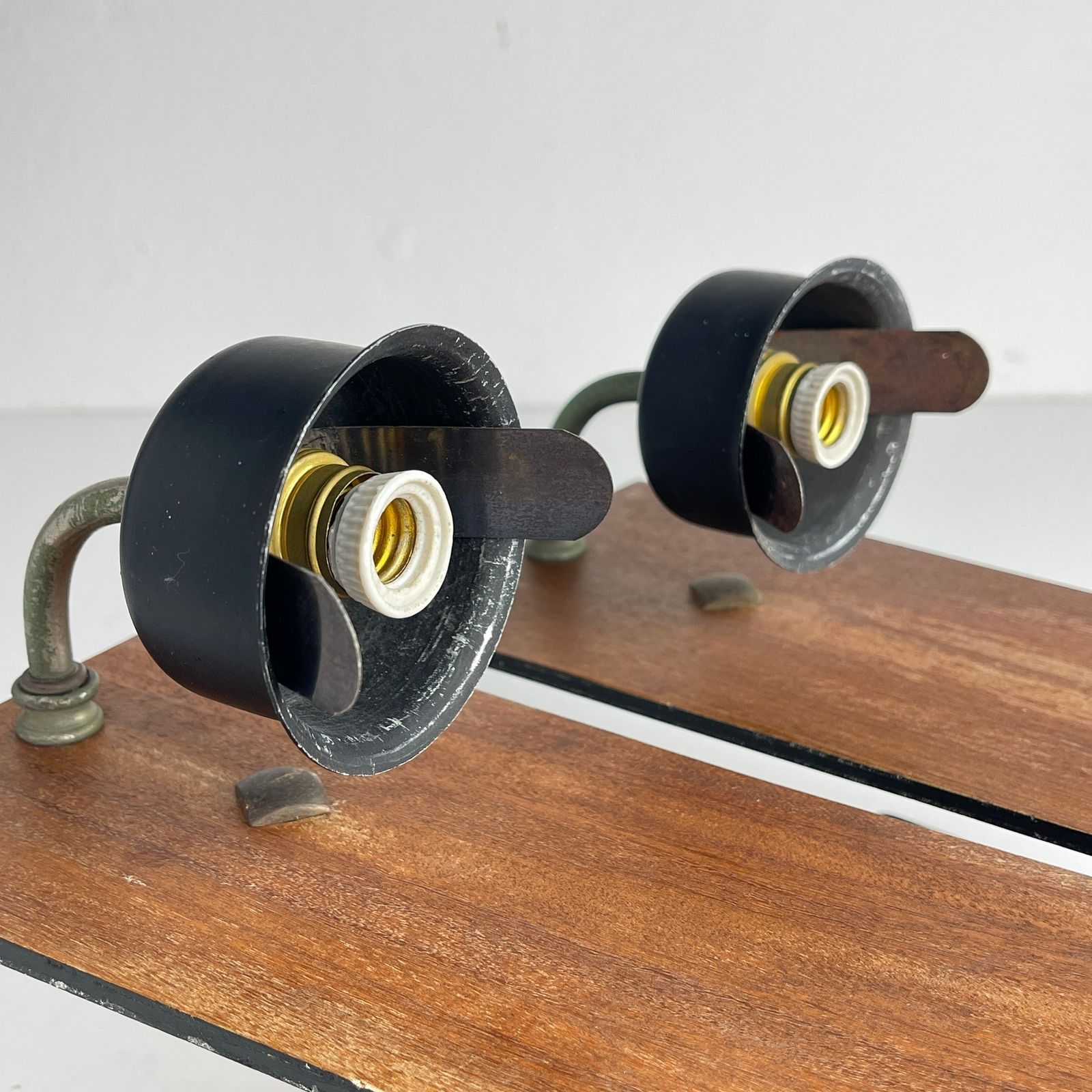 photo furniture Wall Lamps By Stilnovo, Italy 1950s, Set Of 2