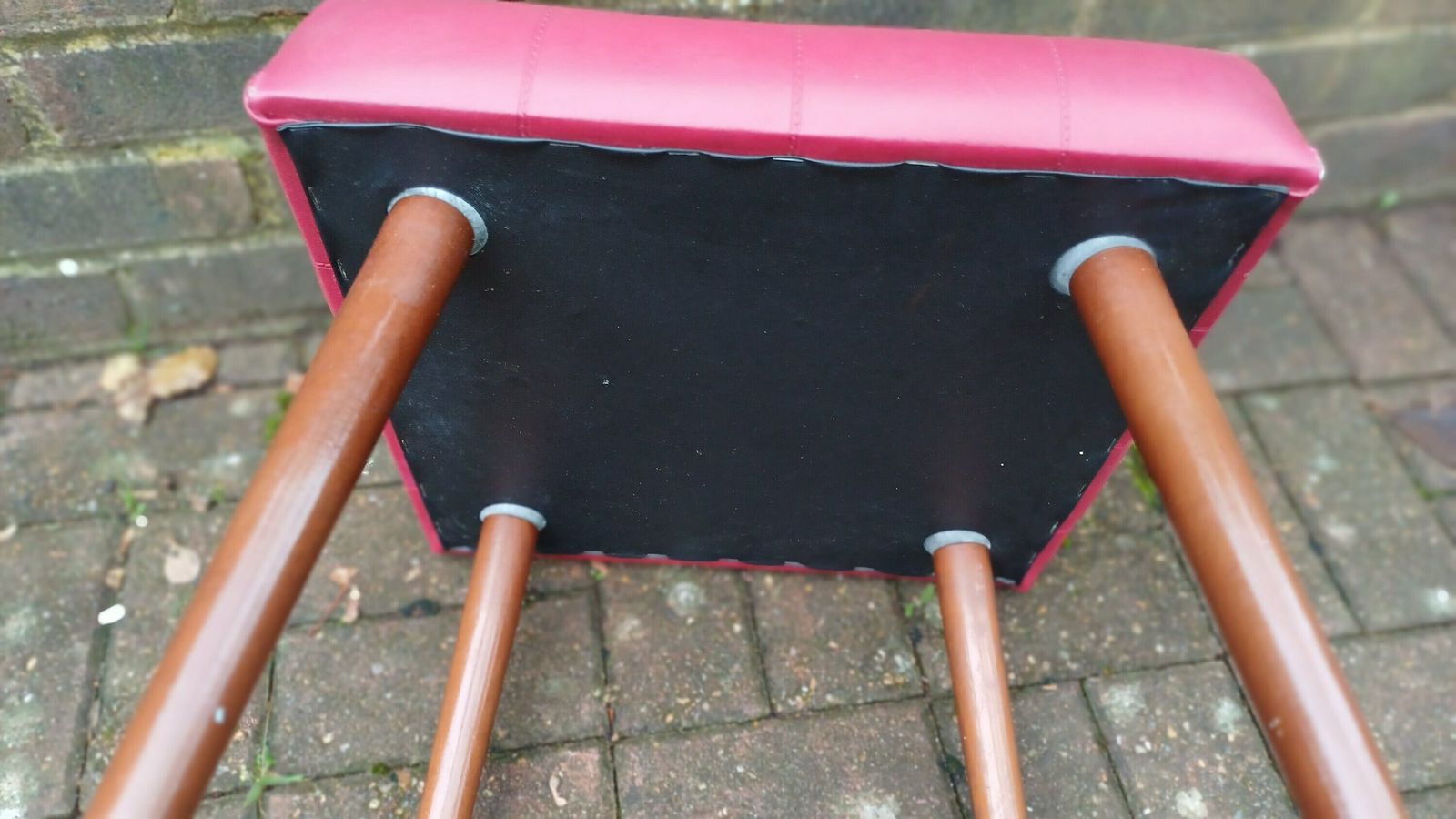 Retro Faux Leather Red Stool On Atomic Legs Red Leatherette Buttoned Metal Feet Authentic Retro photo 75.0